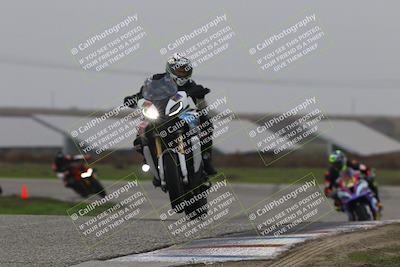 media/Nov-29-2025-TrackDaz (Sat) [[10ae2d9bce]]/A Group/Session 4 (Wheelie Bump)/